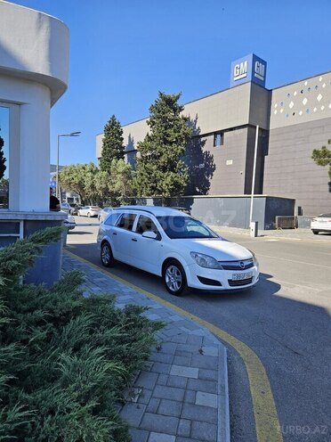 Opel Astra-12