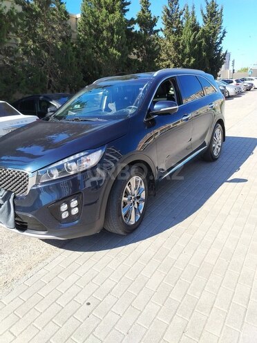 Kia Sorento-2