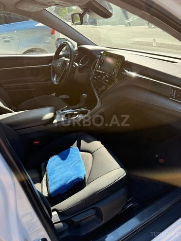 Toyota Camry-10