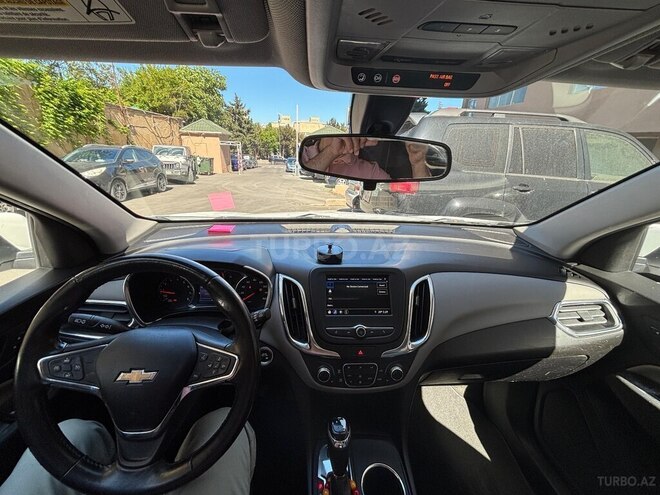 Chevrolet Equinox-8