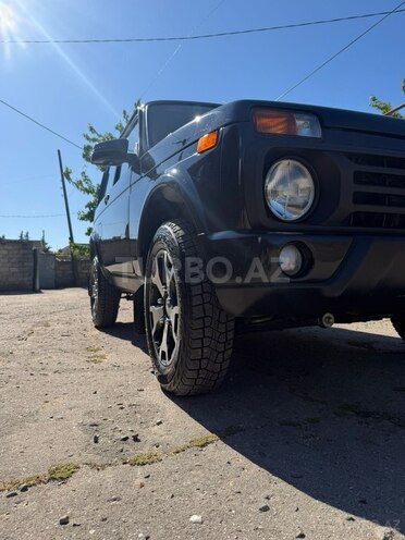 LADA (VAZ) Niva-3