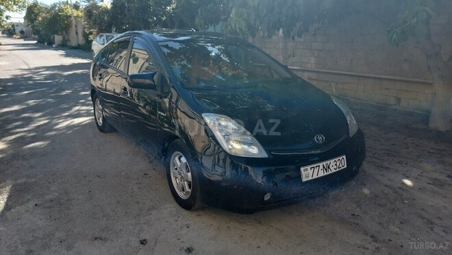 Toyota Prius-2