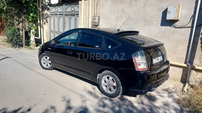 Toyota Prius-9