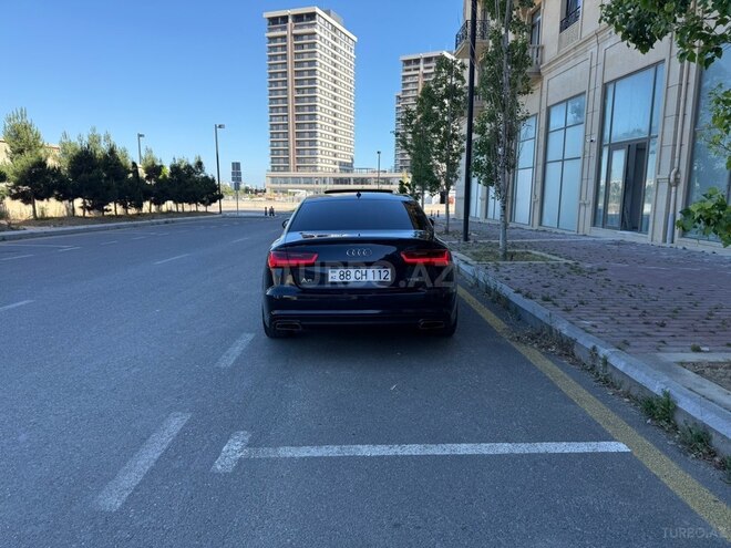 Audi A6-12