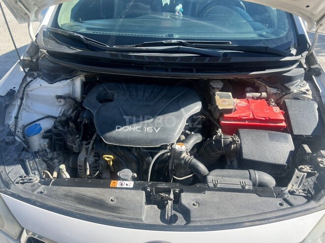 Kia Cerato-21