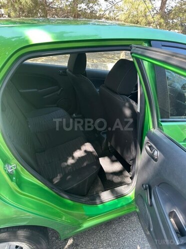 Mazda 2-8