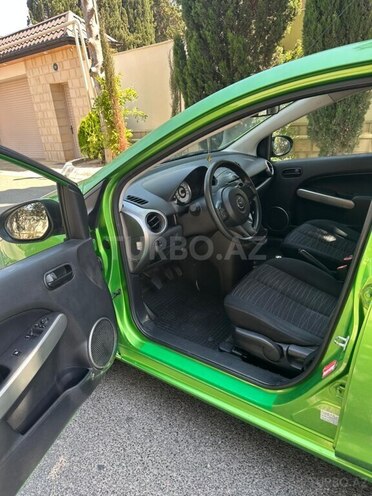 Mazda 2-13