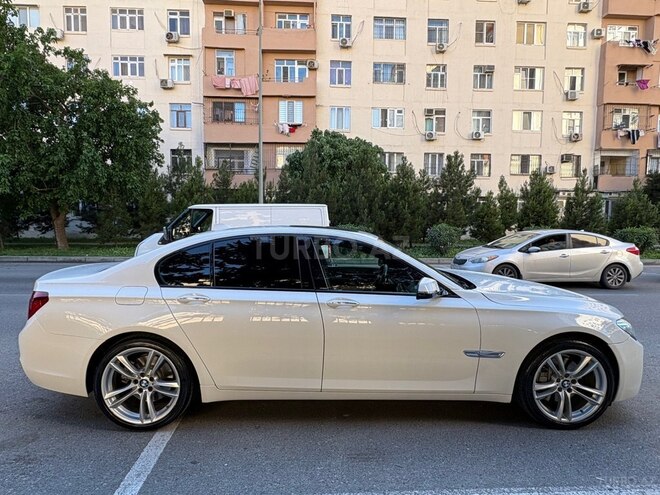 BMW 740-3