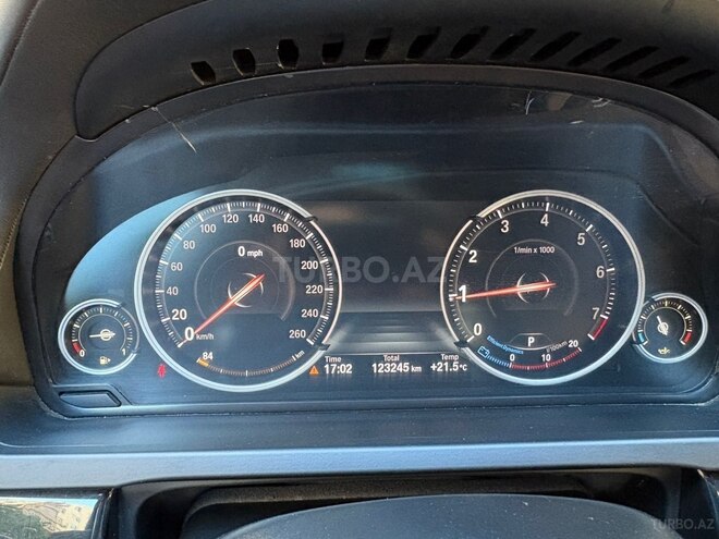 BMW 740-13