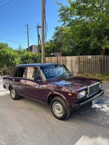 LADA (VAZ) 2107-5
