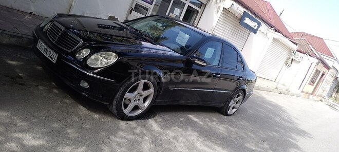 Mercedes E 200-7
