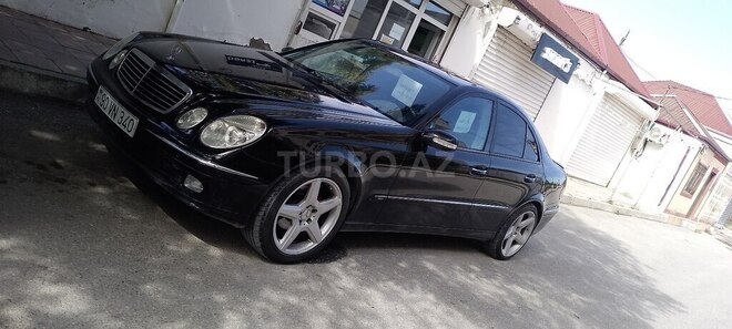 Mercedes E 200-6