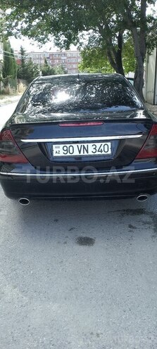 Mercedes E 200-8