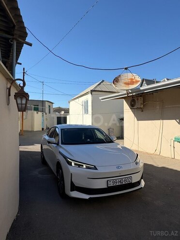 Changan Qiyuan A05-1