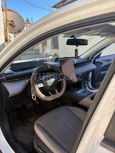 Changan Qiyuan A05-5