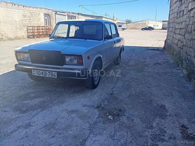 LADA (VAZ) 2107-5