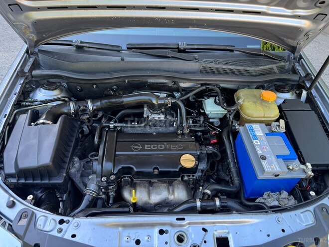 Opel Astra-12