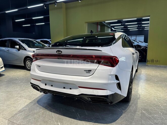Kia K5-9
