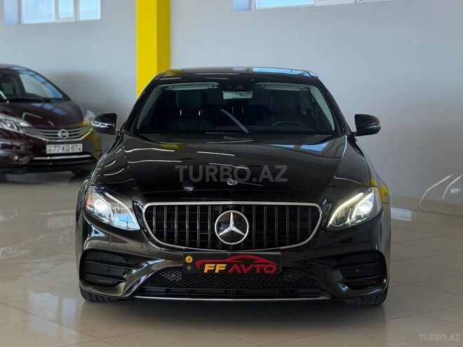 Mercedes E 300-15