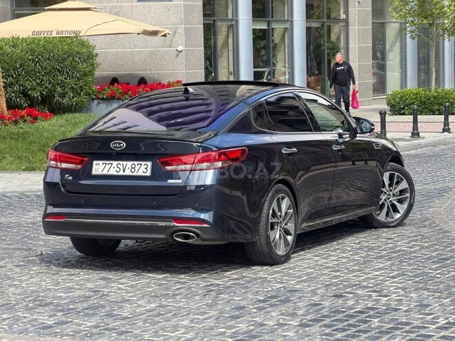 Kia K5-3