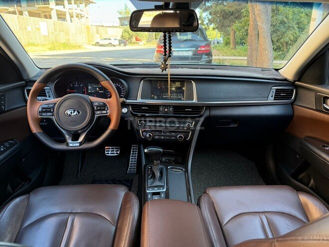 Kia K5-5