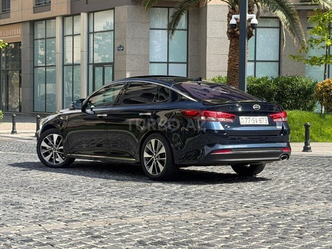 Kia K5-13