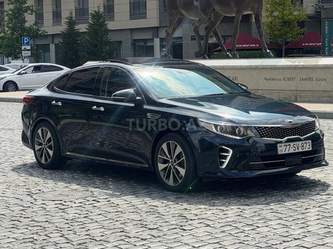 Kia K5-17