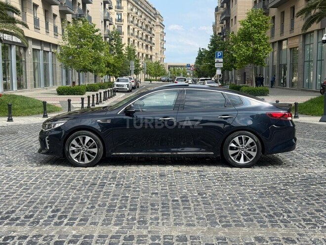 Kia K5-19