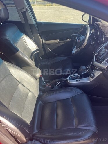 Chevrolet Cruze-9