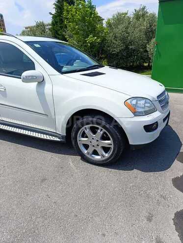 Mercedes ML 350 4MATIC-3