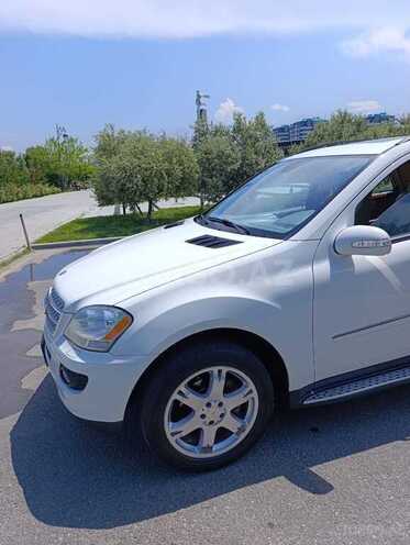 Mercedes ML 350 4MATIC-7