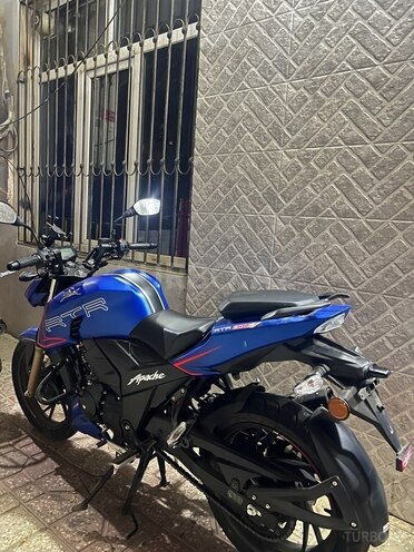 TVS Apache RTR 200 4V-3