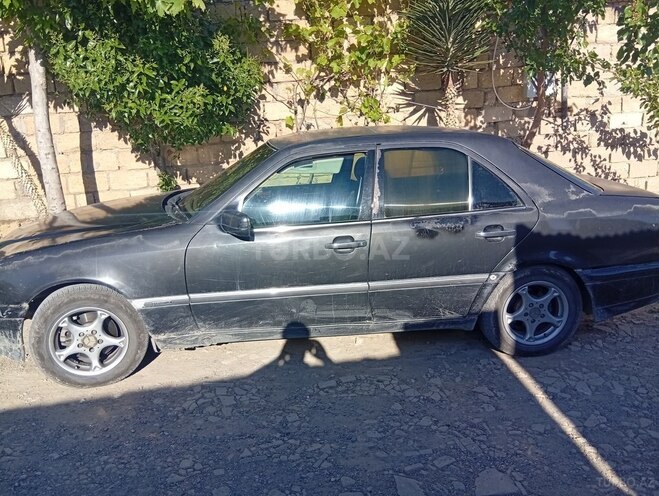 Mercedes C 180-7