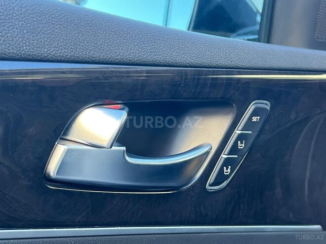 Kia Sorento-13
