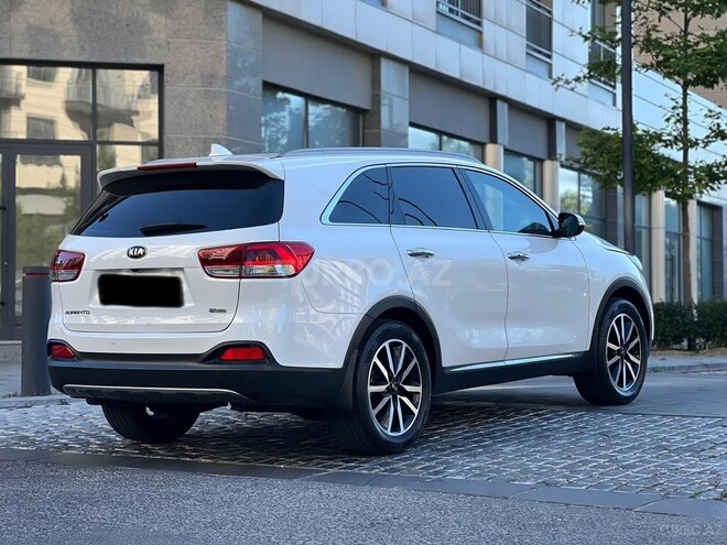 Kia Sorento-5