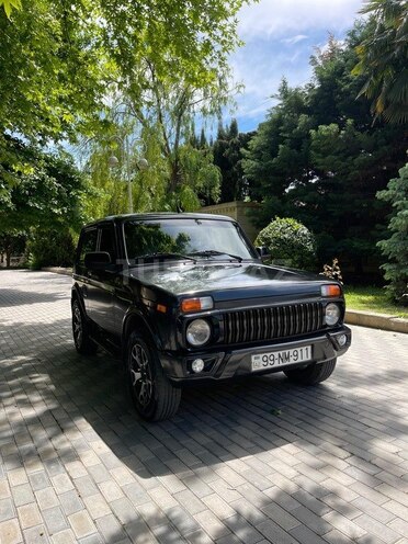 LADA (VAZ) Niva-1