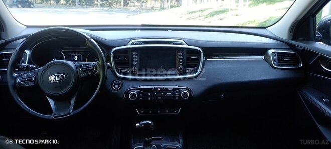 Kia Sorento-2