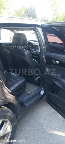Kia Sorento-5