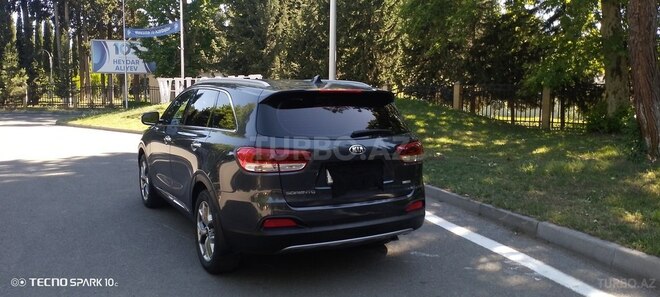 Kia Sorento-10