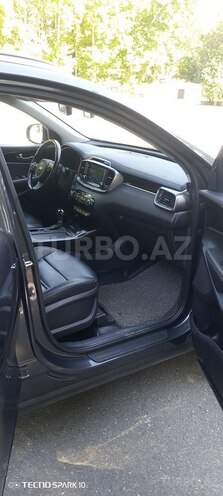 Kia Sorento-4