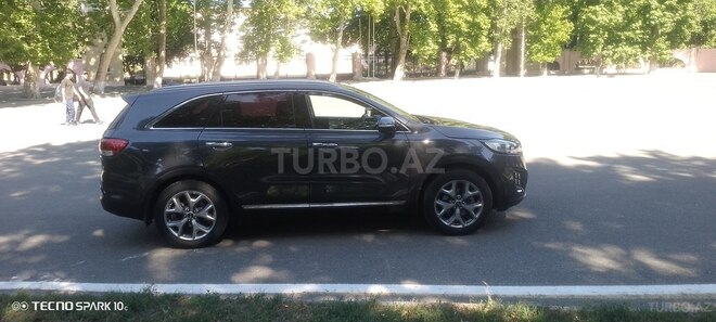 Kia Sorento-14