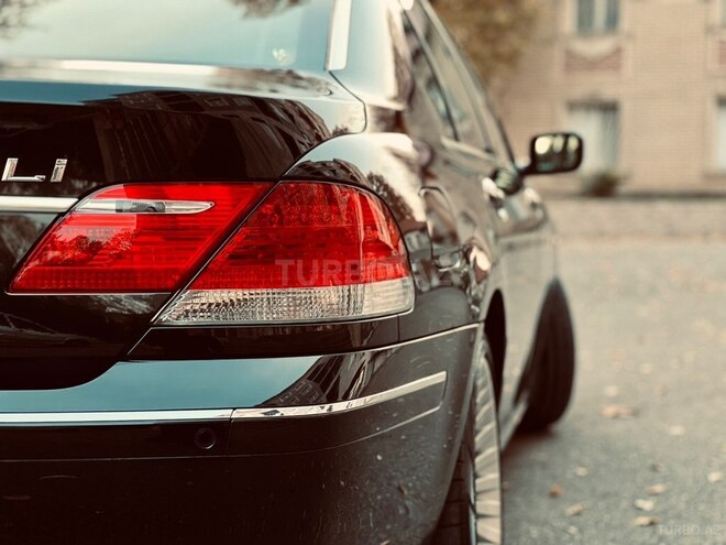 BMW 750-9