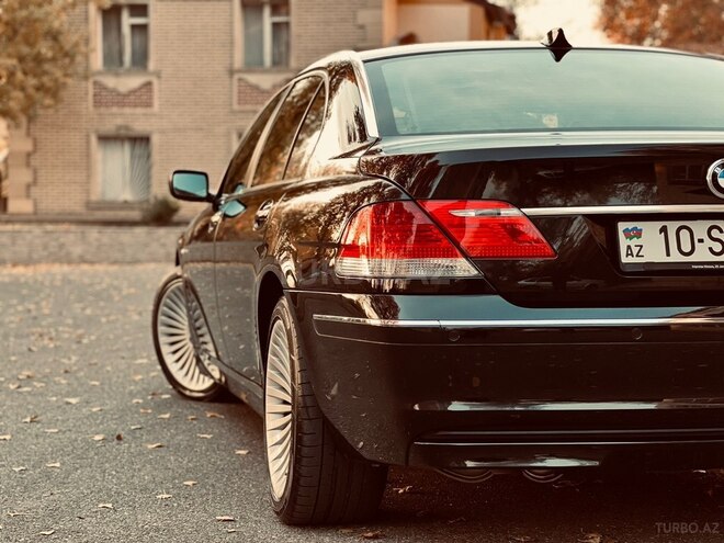 BMW 750-7