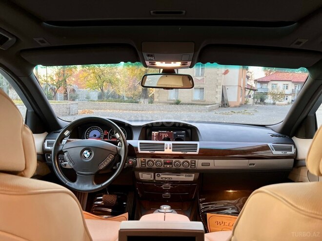 BMW 750-16