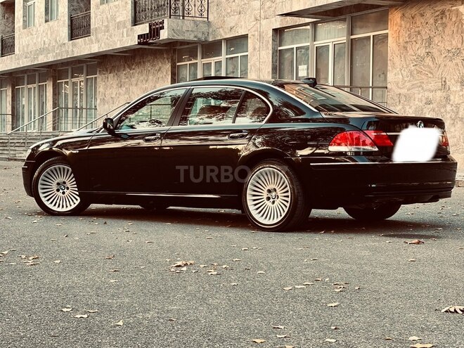 BMW 750-8