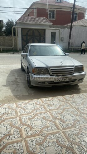 Mercedes C 180-11