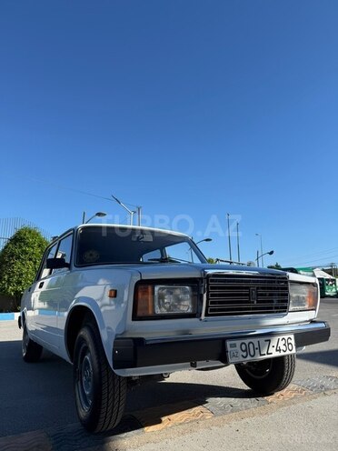 LADA (VAZ) 2107-1