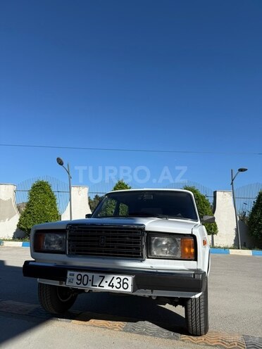 LADA (VAZ) 2107-2
