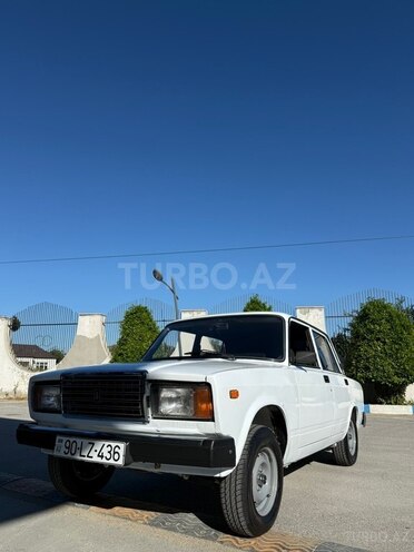 LADA (VAZ) 2107-4