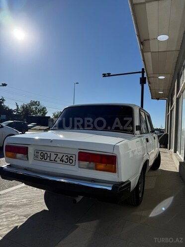 LADA (VAZ) 2107-5